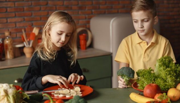 Wie man eine gesunde Ernährung für Kinder fördert